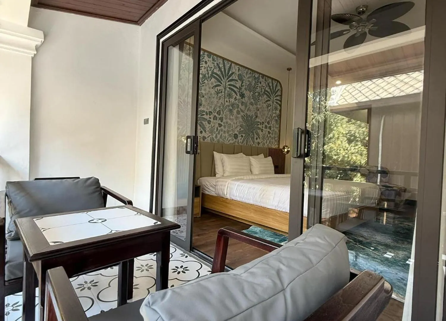Dawn Boutique Luangprabang Hotel 3*, لوانغ برابانغ